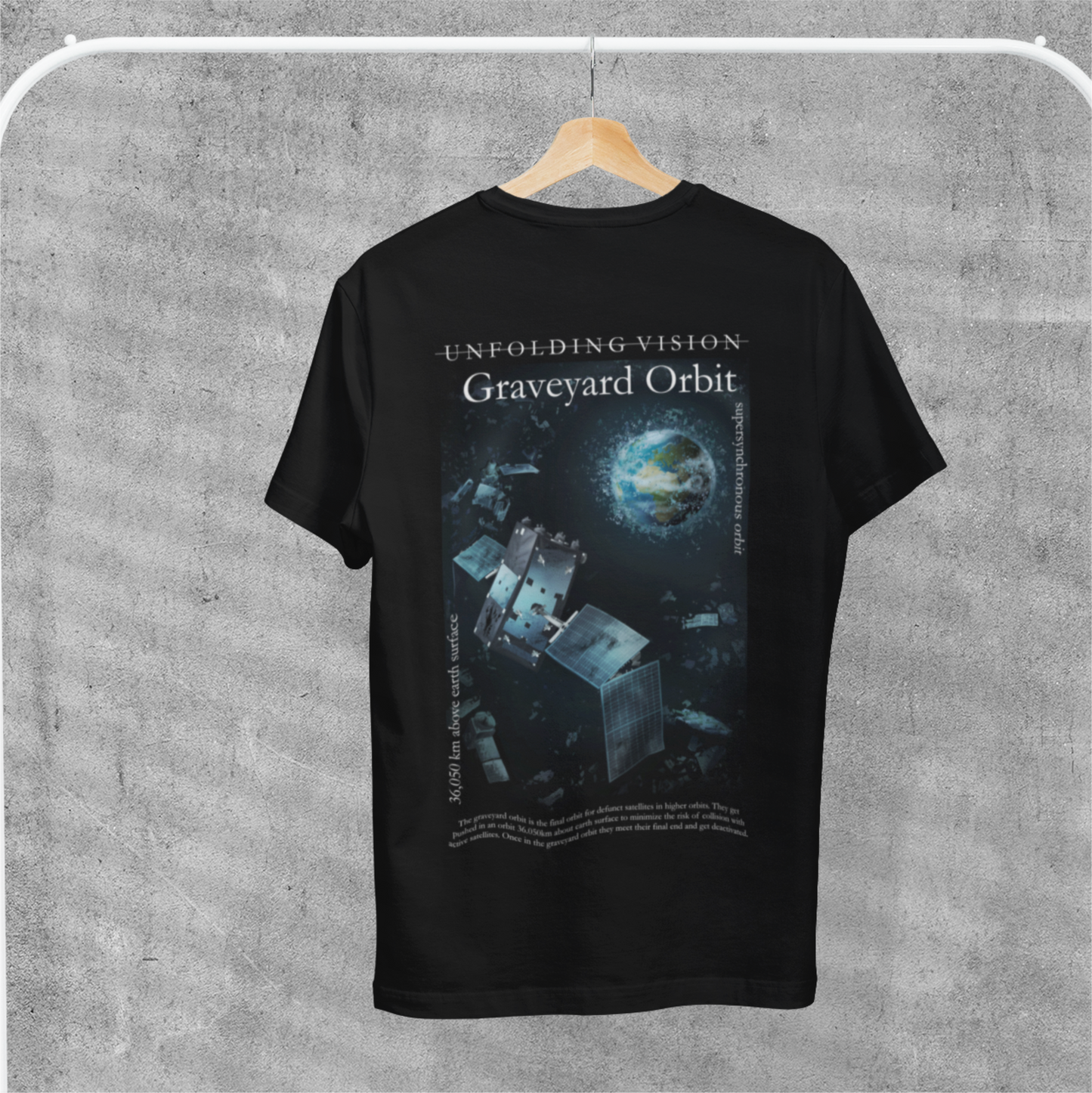 Graveyard Orbit Tee Schwarz