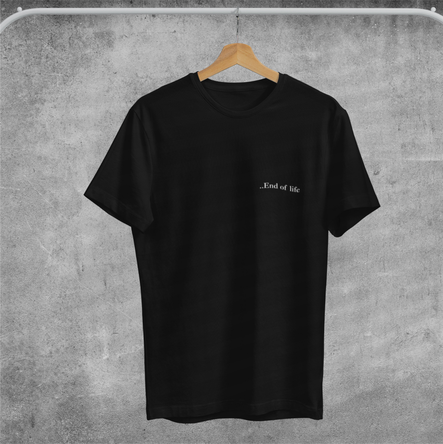 Graveyard Orbit Tee Schwarz