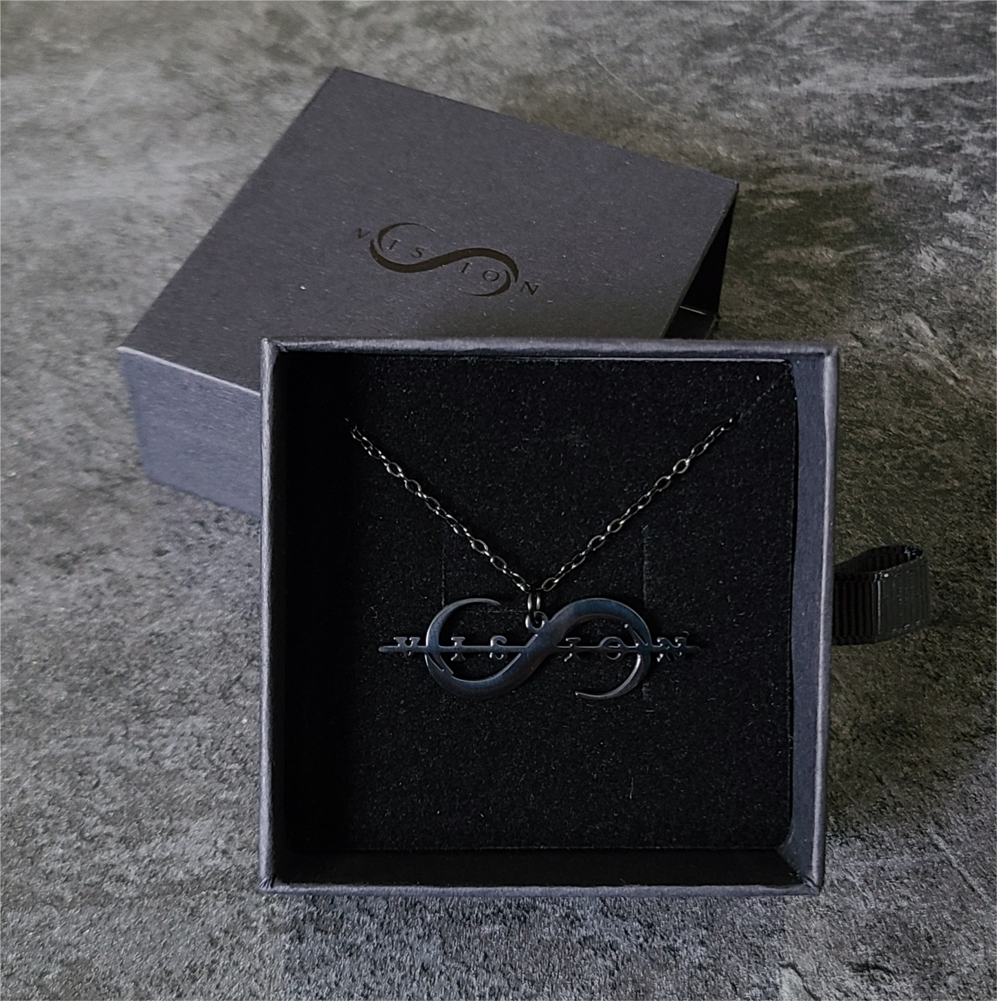 Vision Chain black